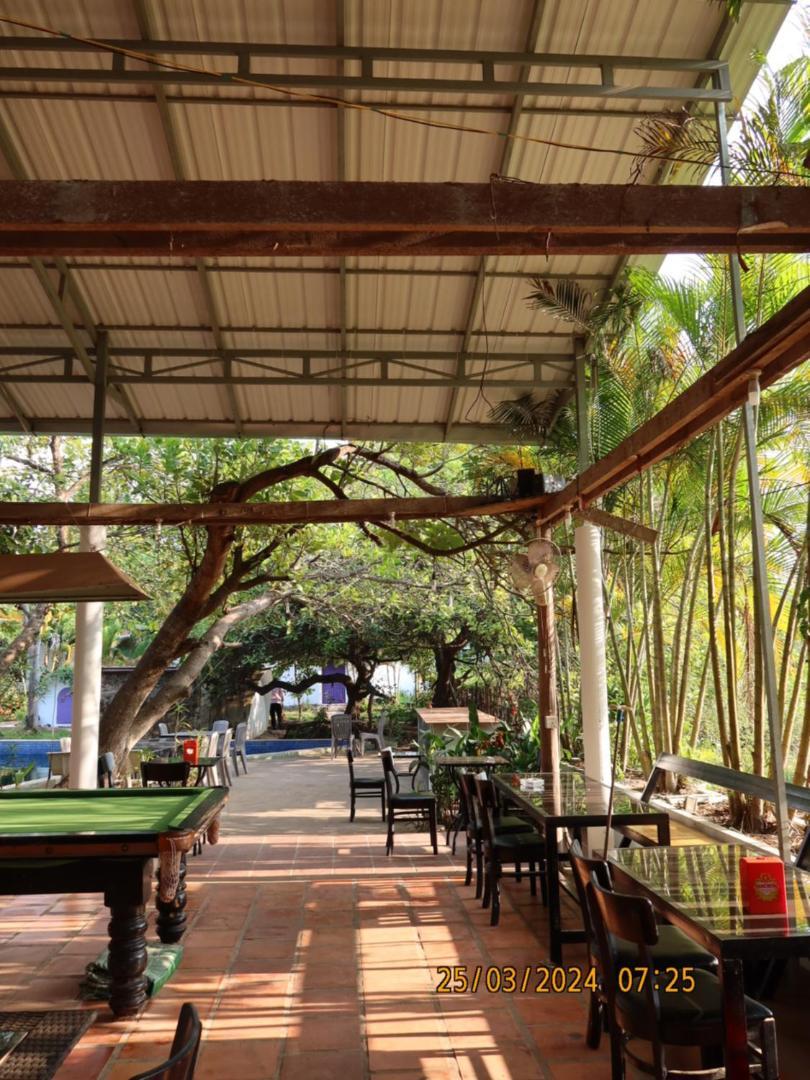 Bohemiaz Resort And Spa Kampot Exterior foto